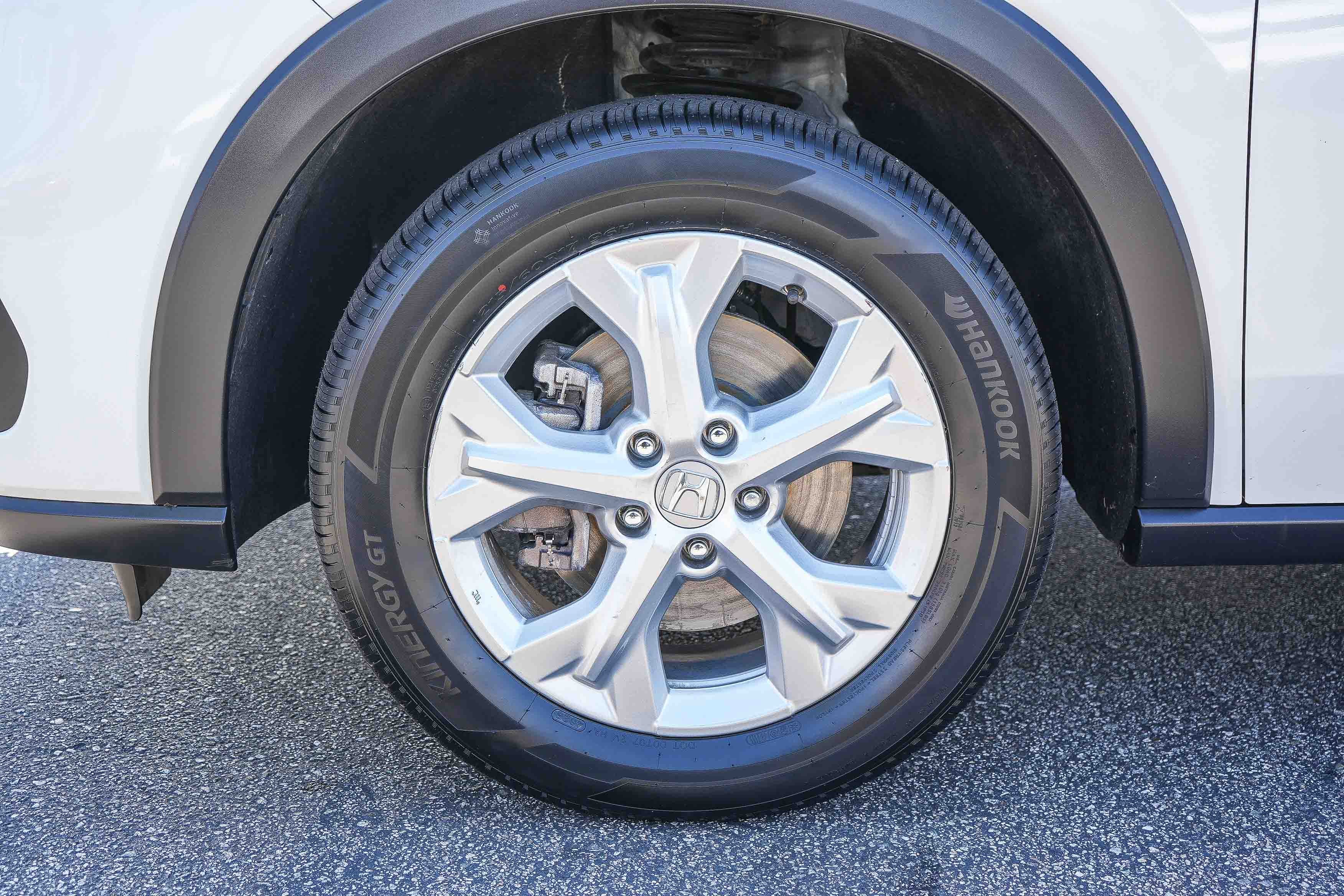 Used 2024 Honda HR-V LX image 13