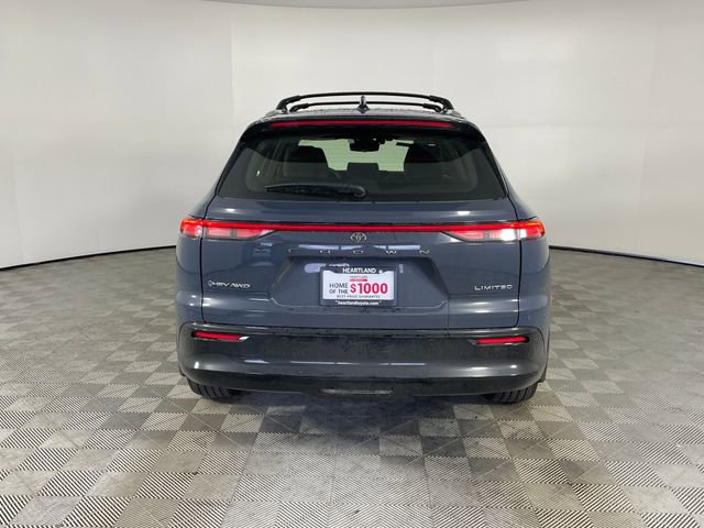 Used 2025 Toyota Crown Signia w/ Advanced Technology Package image 16