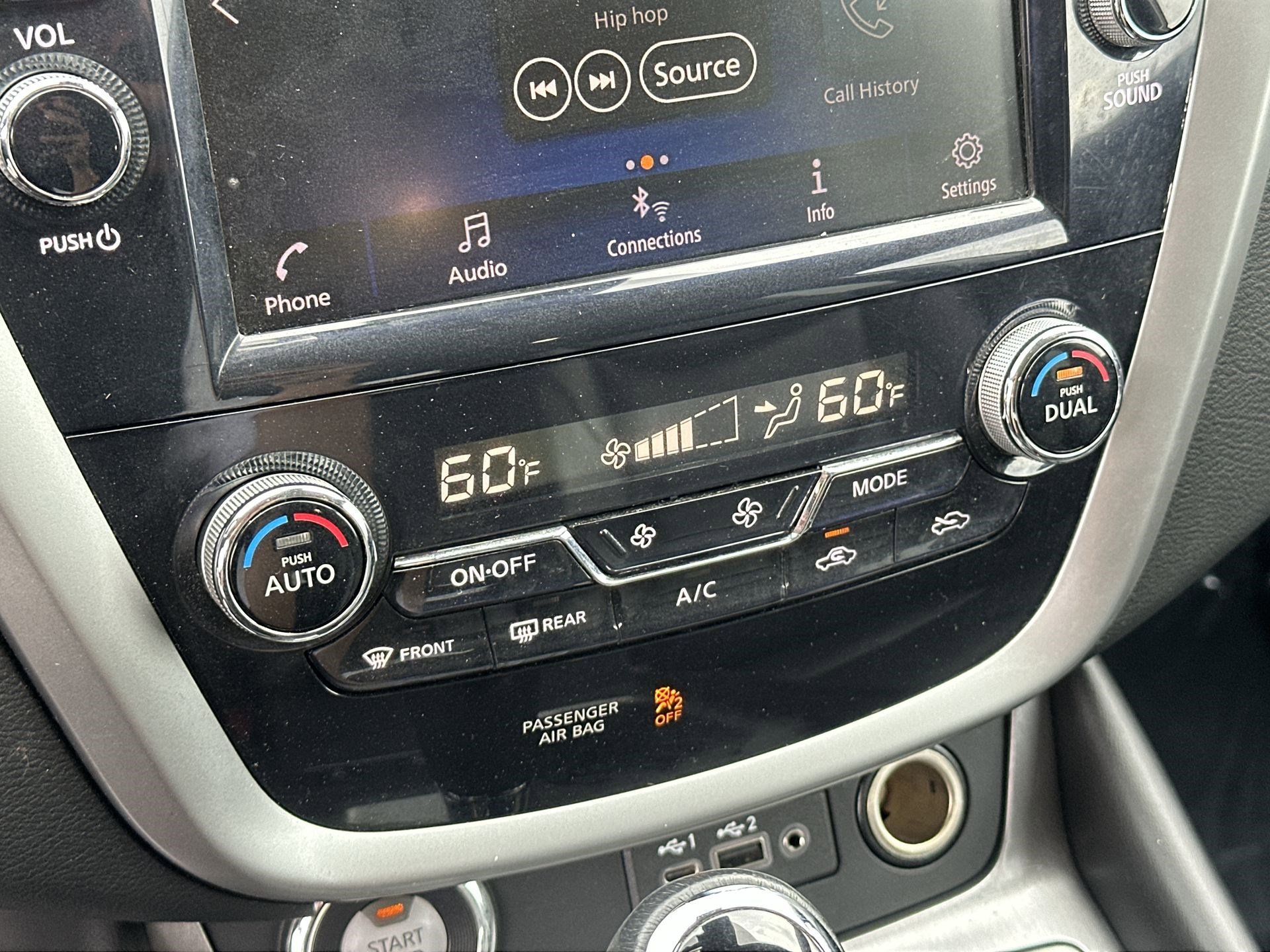 Used 2022 Nissan Murano SV AWD/4WD image 16