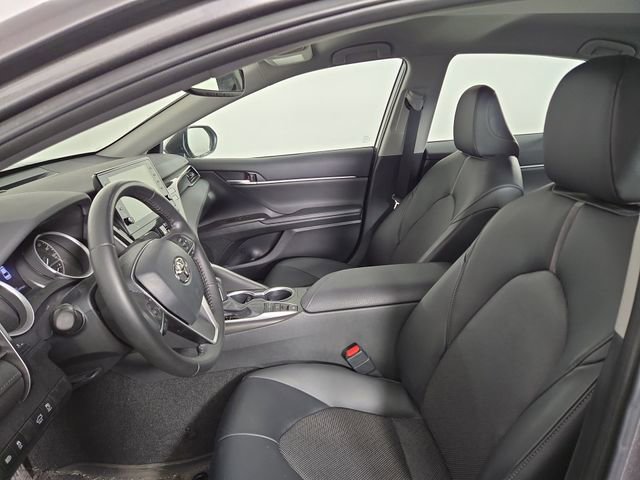 Used 2023 Toyota Camry XLE image 12