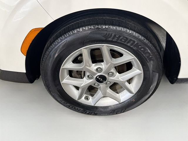 Used 2023 Kia Soul LX w/ LX Technology Package image 29