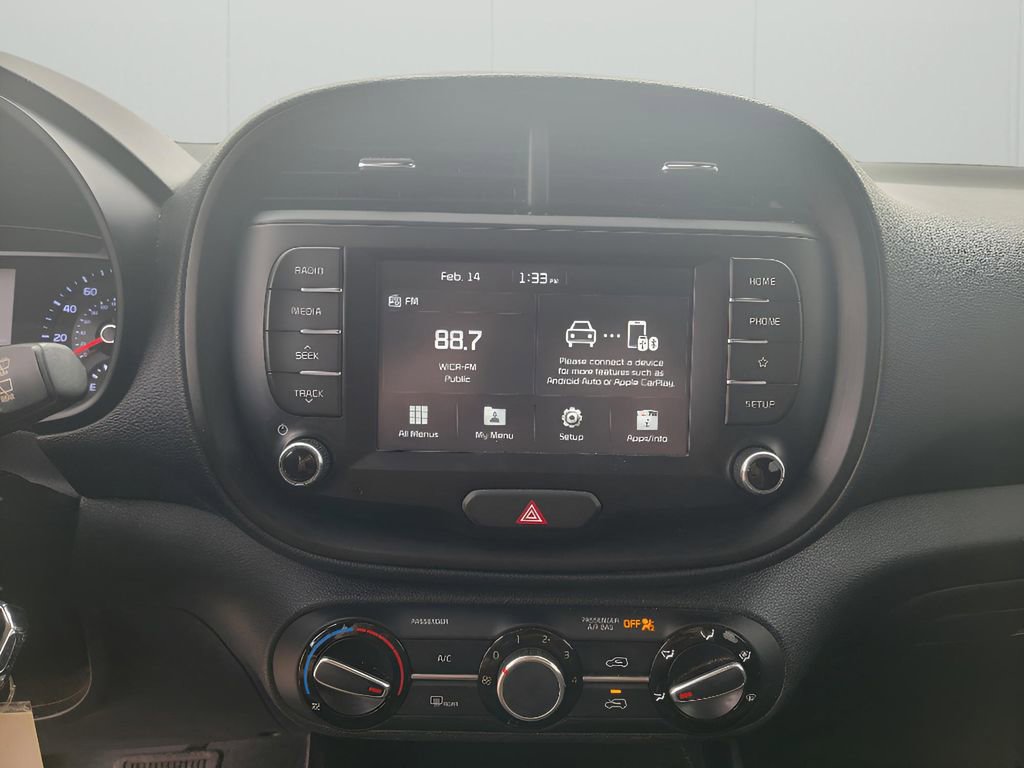 Used 2020 Kia Soul LX image 18