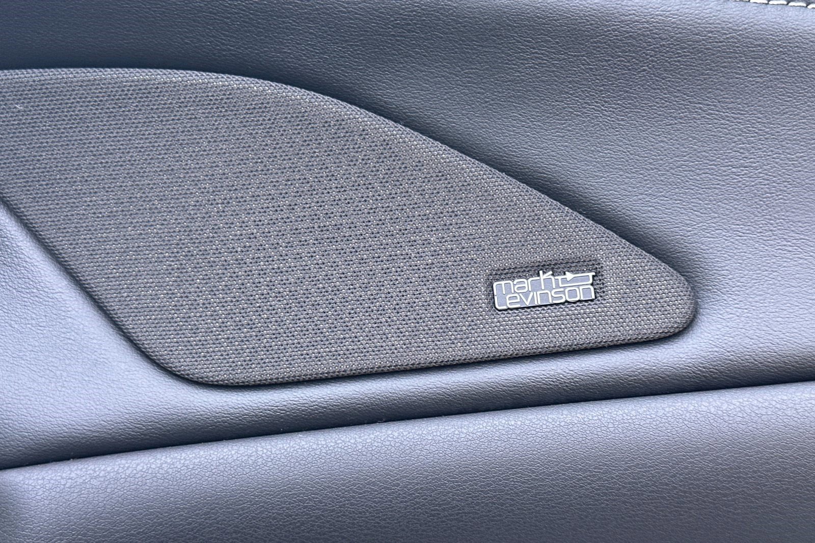 Certified 2023 Lexus RX 350 w/ Accessory Package (Z1) image 23