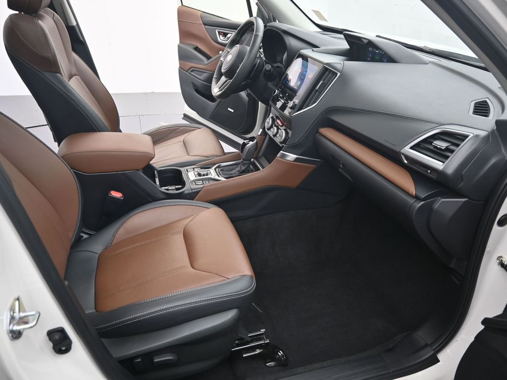 Used 2023 Subaru Forester Touring image 20