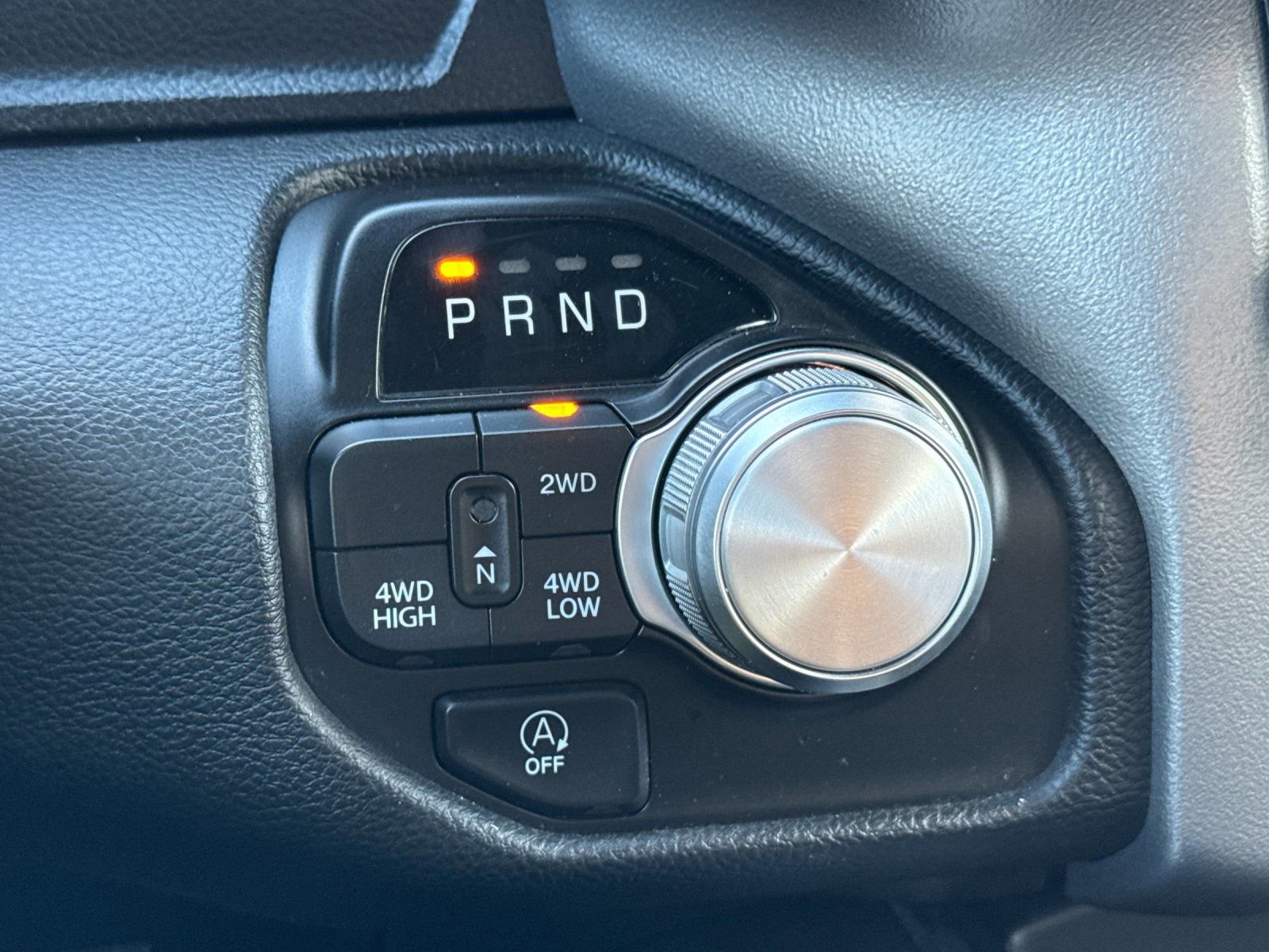 Used 2024 RAM 1500 Laramie image 23