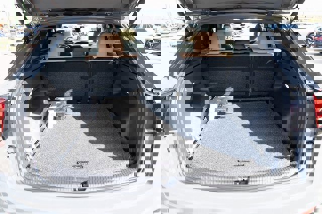 New 2026 Volkswagen Atlas Cross Sport SEL R-Line image 35