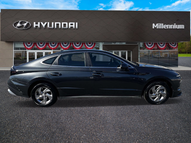 Used 2026 Hyundai Sonata SE FWD image 6