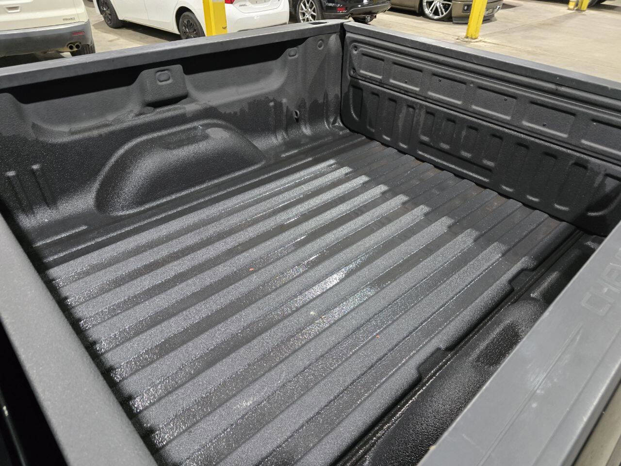 Used 2018 Chevrolet Silverado 1500 LT w/ All Star Edition image 26