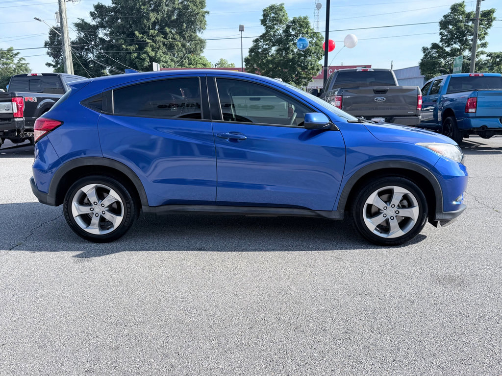 Used 2018 Honda HR-V LX image 4
