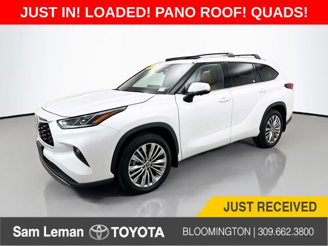 Used 2023 Toyota Highlander Platinum image 3