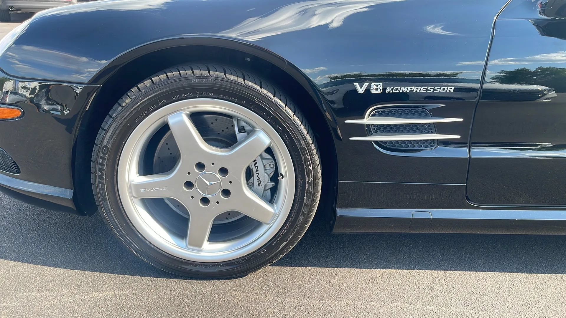 Used 2005 Mercedes-Benz SL 55 AMG image 10