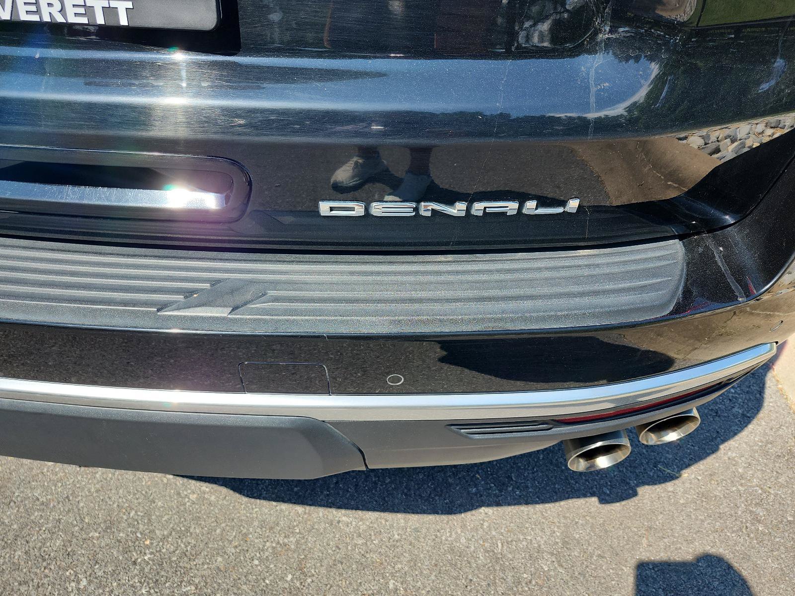 Certified 2024 GMC Yukon Denali w/ Denali Reserve Package AWD/4WD image 5