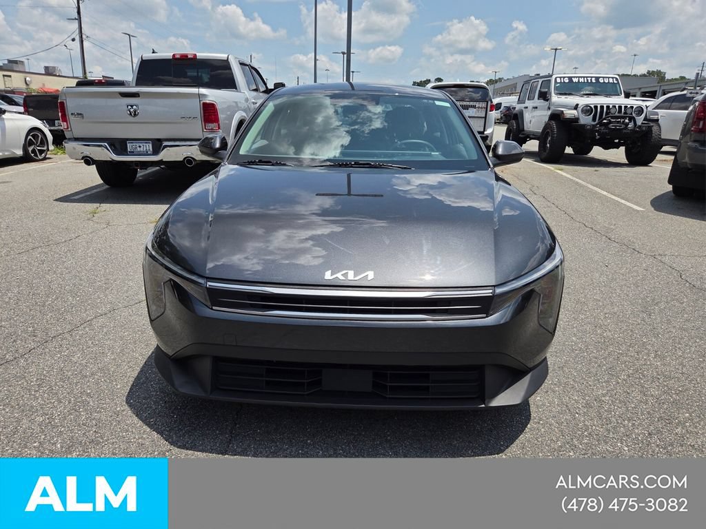 Used 2025 Kia K4 FWD image 3