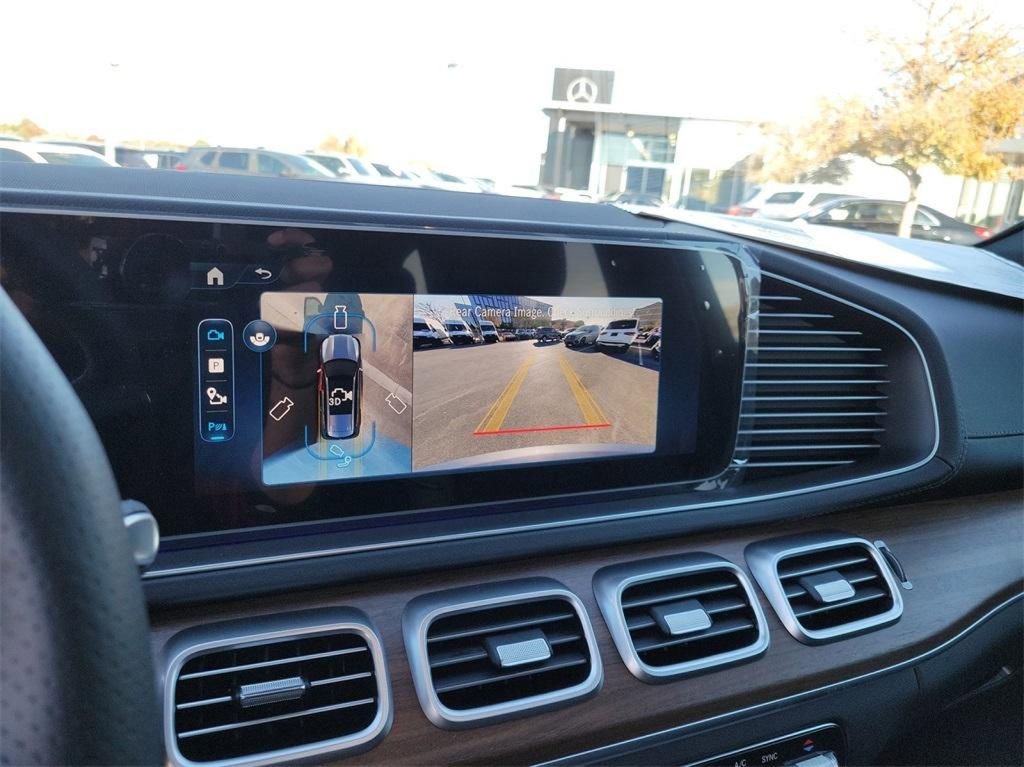 New 2025 Mercedes-Benz GLS 450 4MATIC image 18