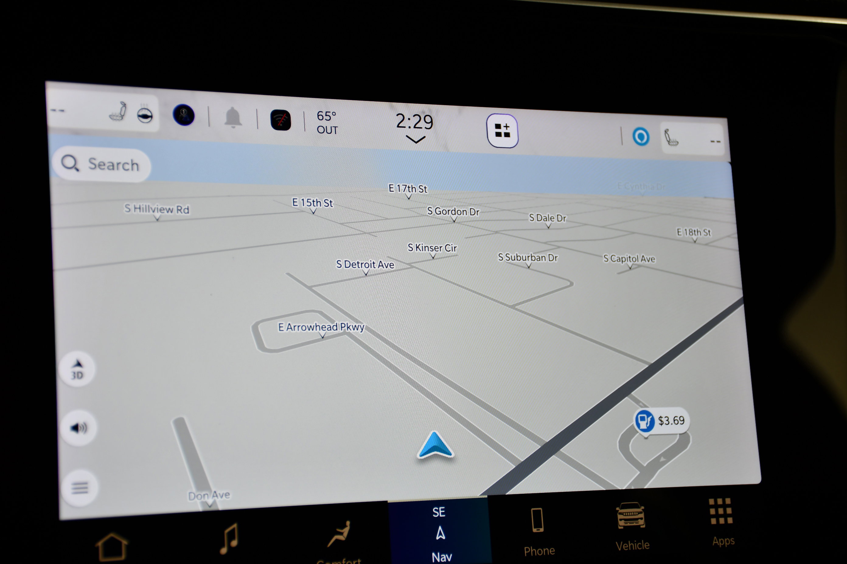 Used 2024 Jeep Wagoneer 4WD w/ HD Trailer Tow Package image 27