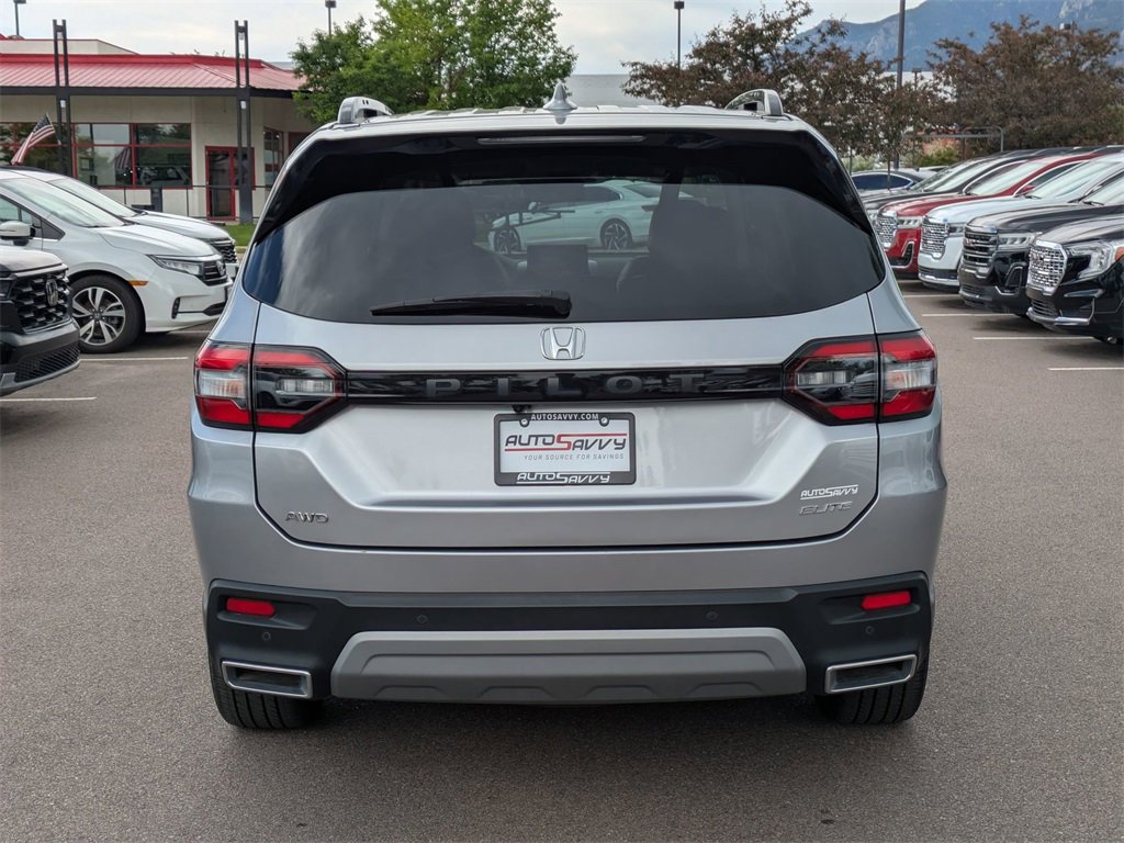 Used 2023 Honda Pilot Elite image 5
