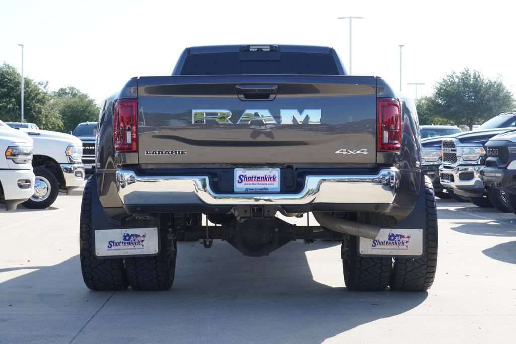 New 2026 RAM 3500 Laramie AWD/4WD image 8
