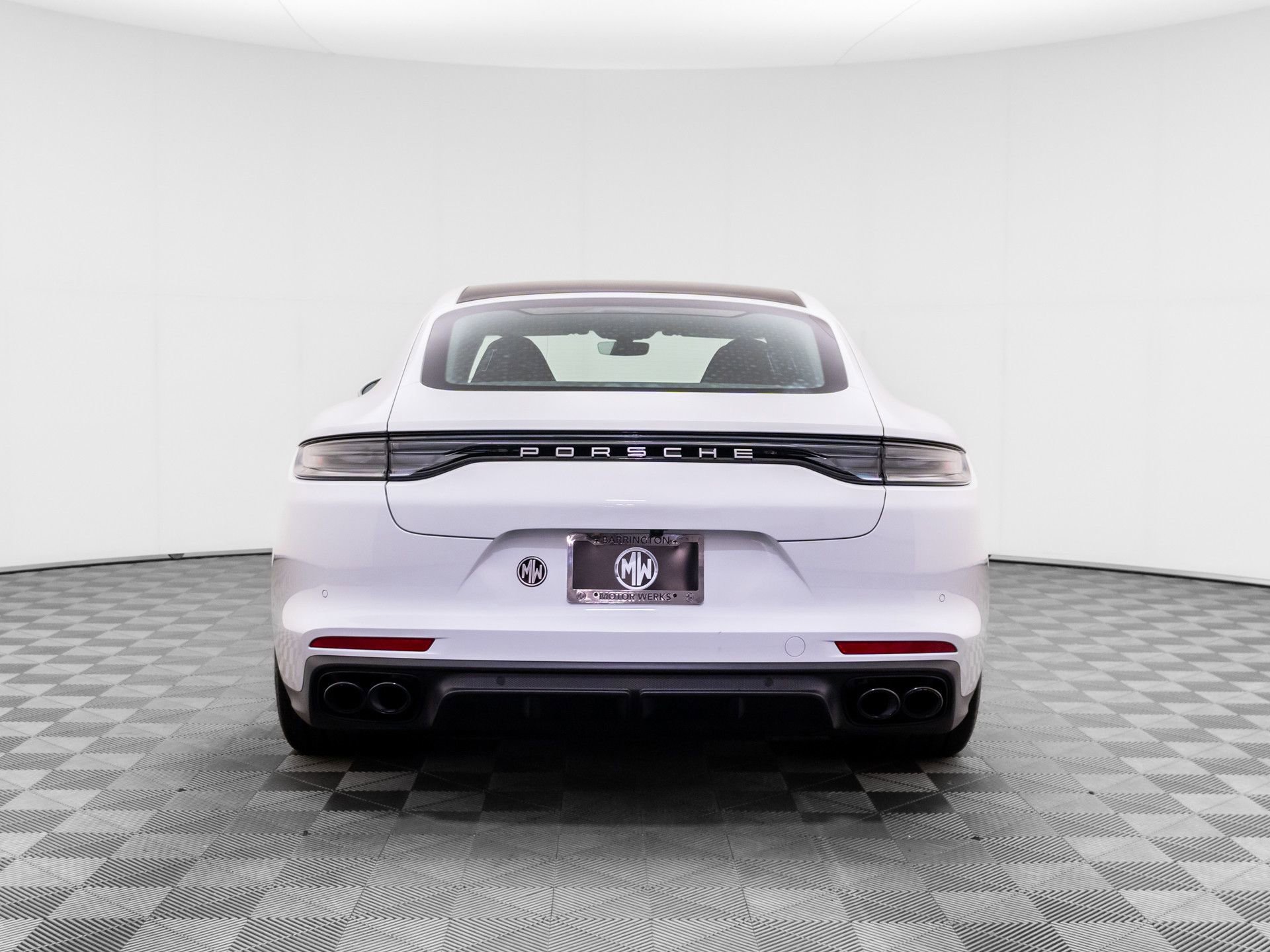 Certified 2022 Porsche Panamera 4 Platinum Edition AWD/4WD image 10