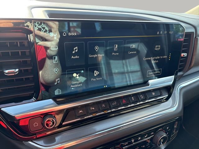 Used 2023 Chevrolet Silverado 1500 High Country w/ Technology Package image 14