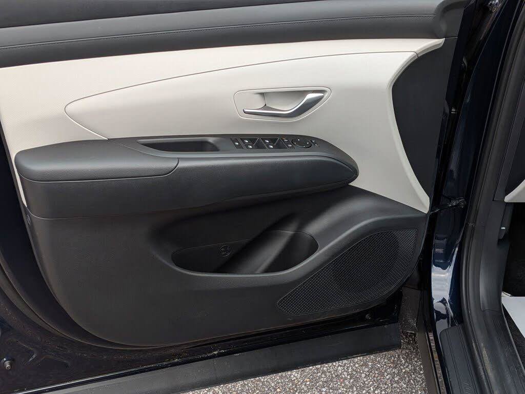 New 2026 Hyundai Tucson SEL AWD/4WD image 9
