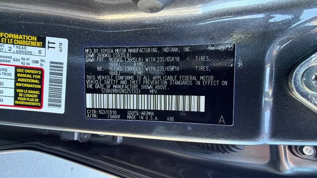 Used 2022 Toyota Highlander XLE AWD/4WD image 33