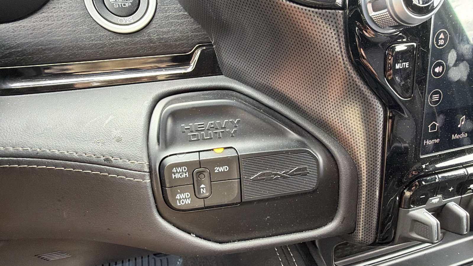 Certified 2024 RAM 3500 Limited AWD/4WD image 29