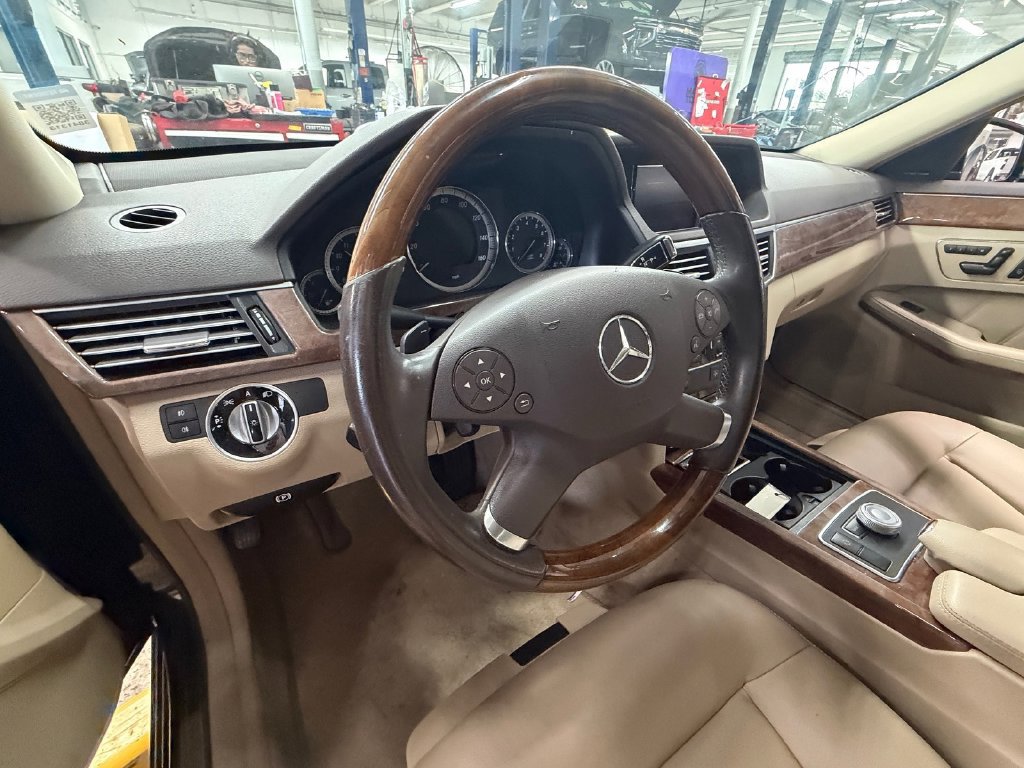 Used 2011 Mercedes-Benz E 350 Sedan image 8