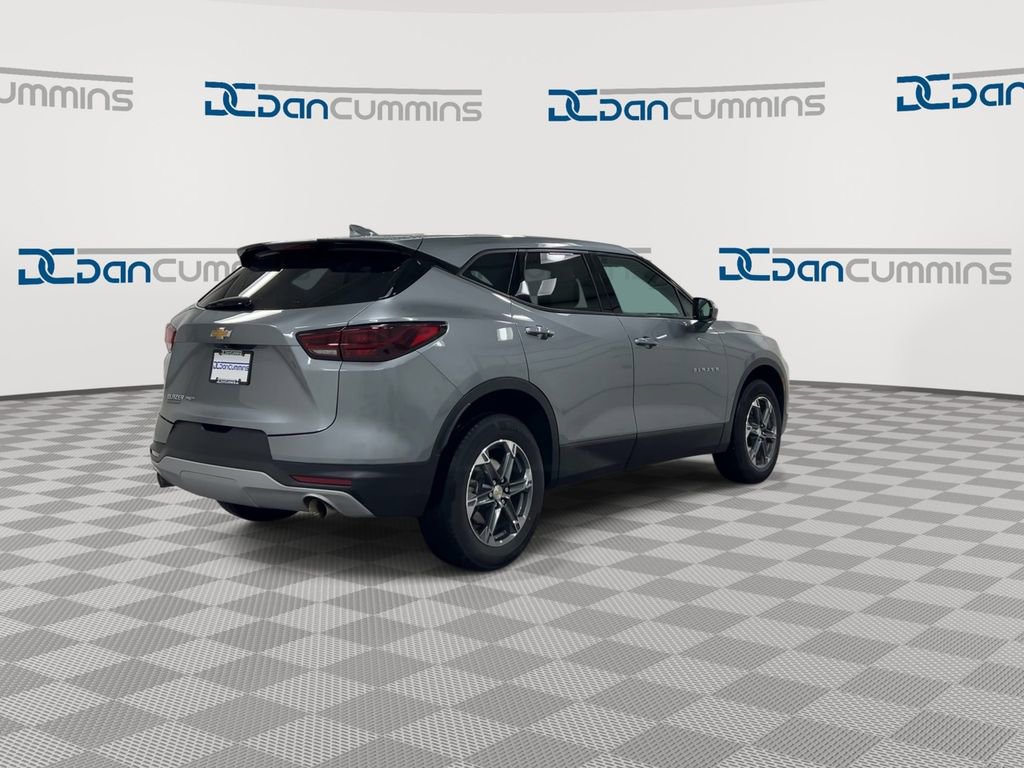 Used 2025 Chevrolet Blazer LT image 8