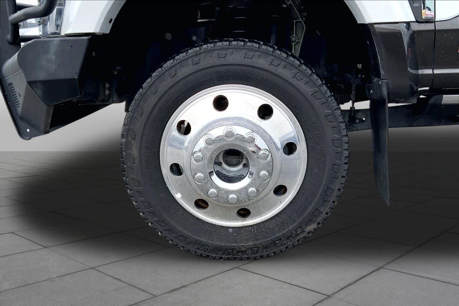 Used 2024 Ford F450 King Ranch w/ FX4 Off-Road Package AWD/4WD image 11