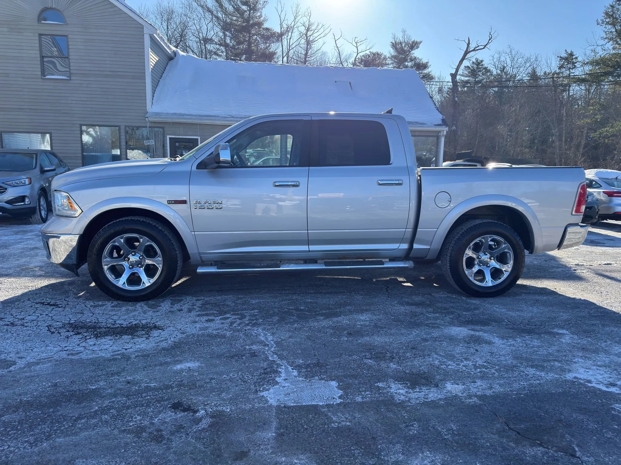 Used 2014 RAM 1500 Laramie image 4