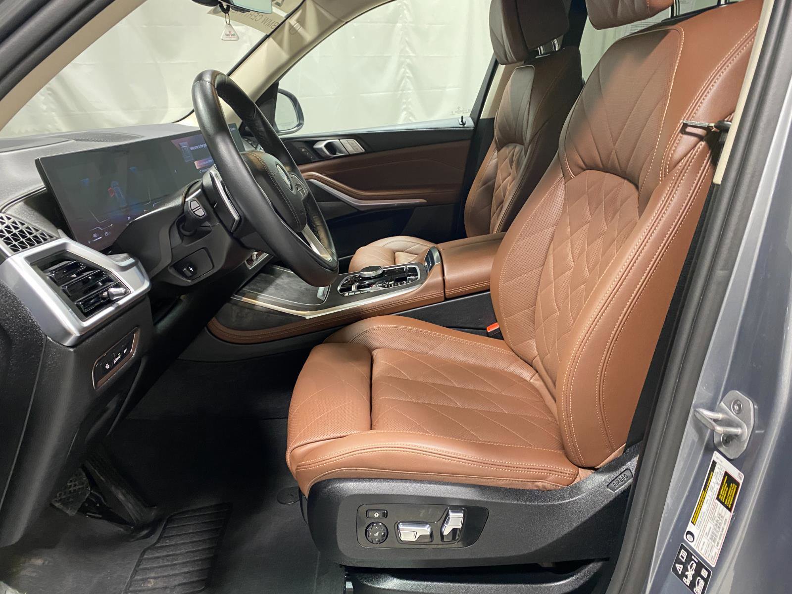 Certified 2026 BMW X7 xDrive40i image 15