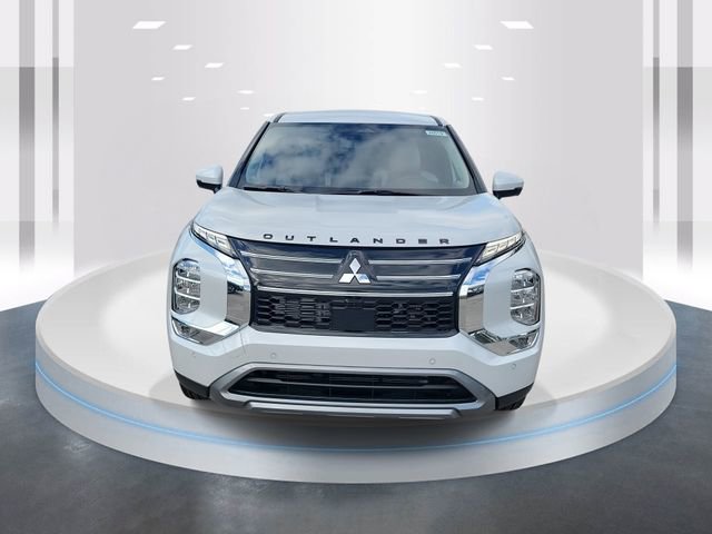 New 2026 Mitsubishi Outlander SE image 2