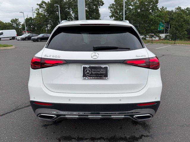 Used 2023 Mercedes-Benz GLC 300 4MATIC image 6