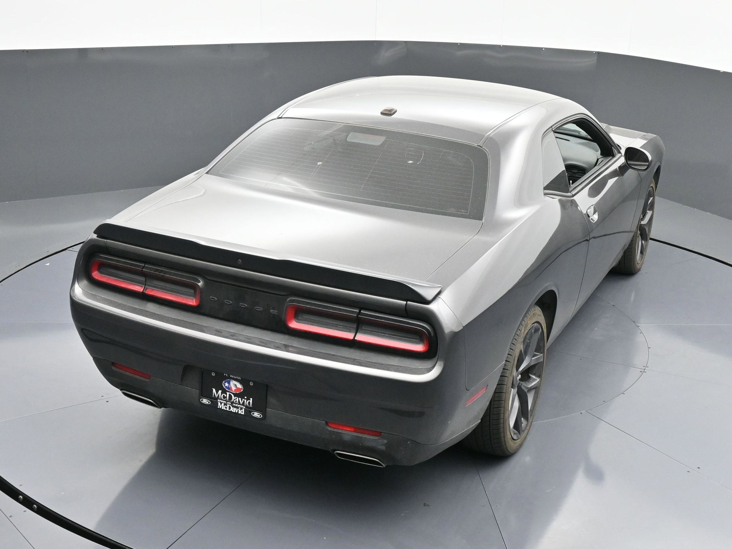 Used 2023 Dodge Challenger SXT w/ Blacktop Package image 34