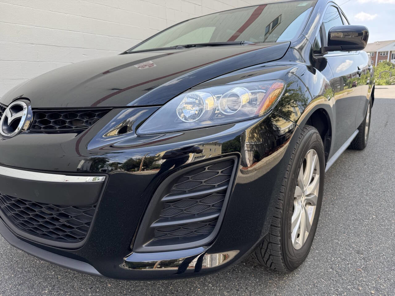 Used 2011 MAZDA CX-7 s Touring w/ Technology Pkg image 9