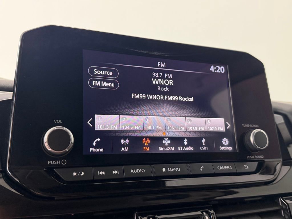 Used 2023 Nissan Pathfinder SV image 20