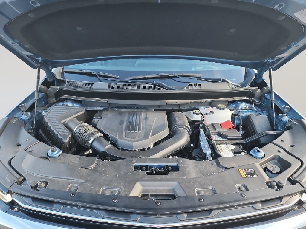 Used 2026 Chevrolet Traverse LT w/ Driver Confidence Package FWD image 19