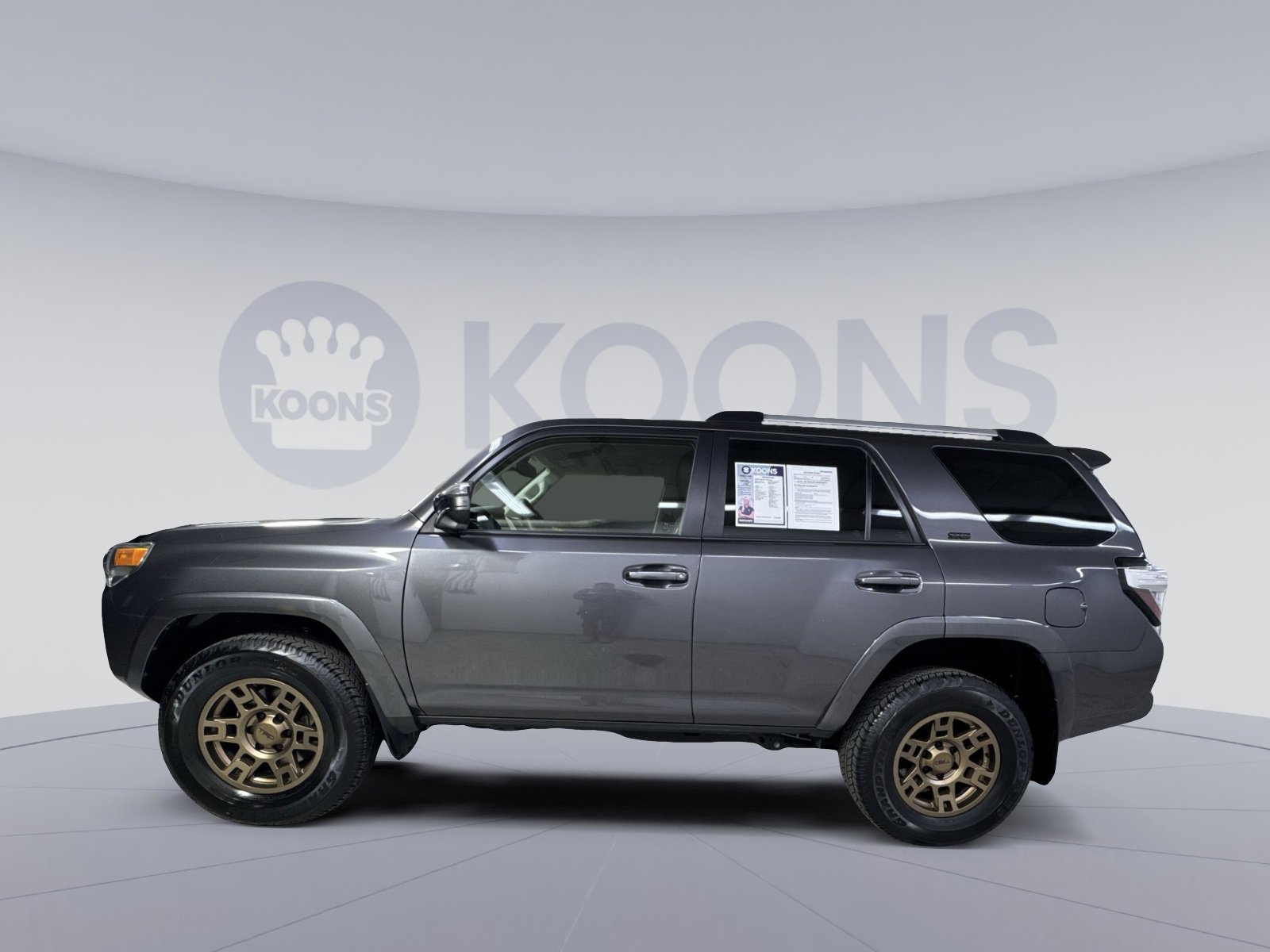 Used 2023 Toyota 4Runner SR5 image 8