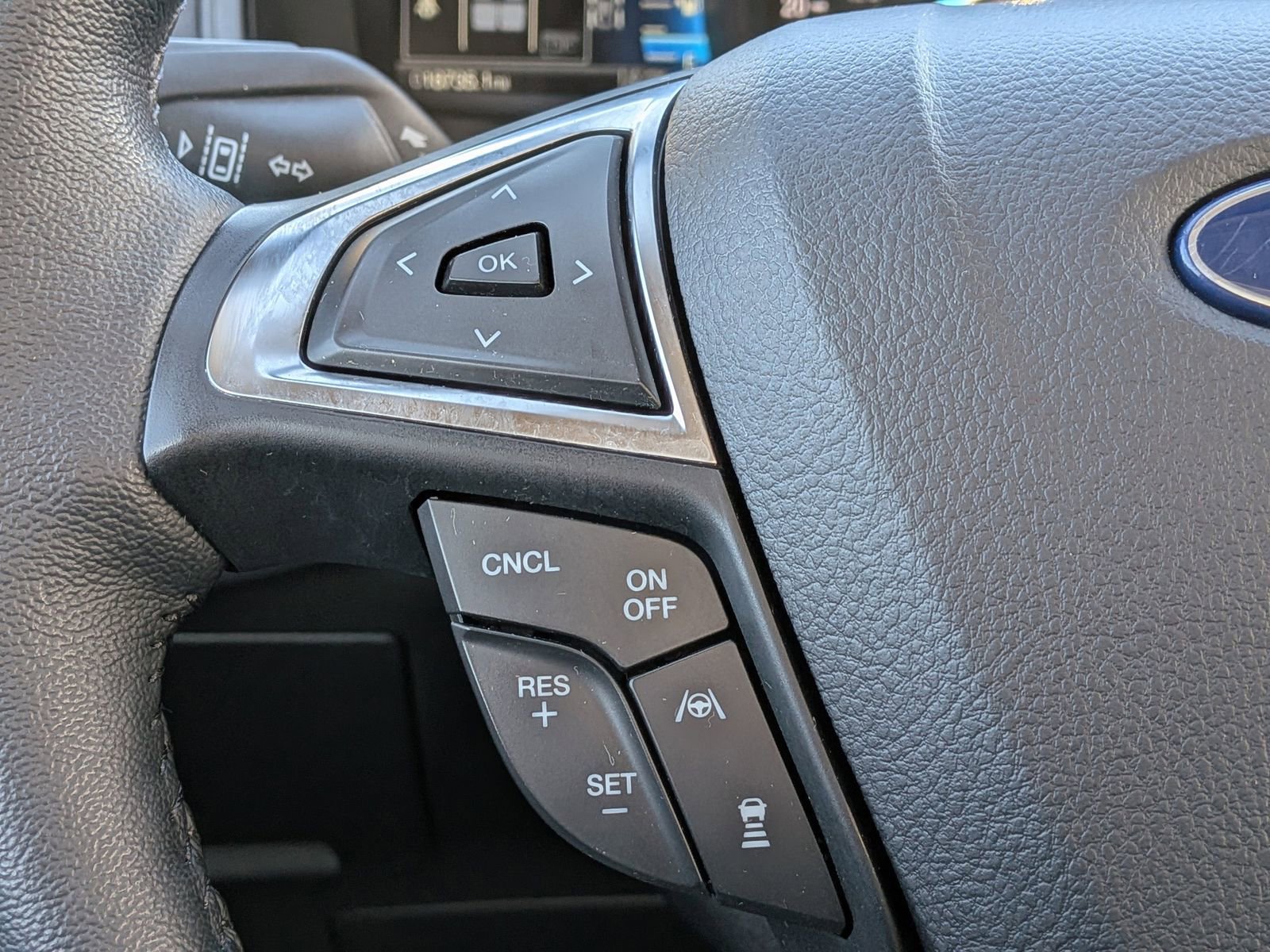 Certified 2024 Ford Edge SEL w/ Convenience Package image 31