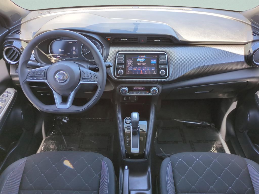 Certified 2019 Nissan Kicks SV image 14