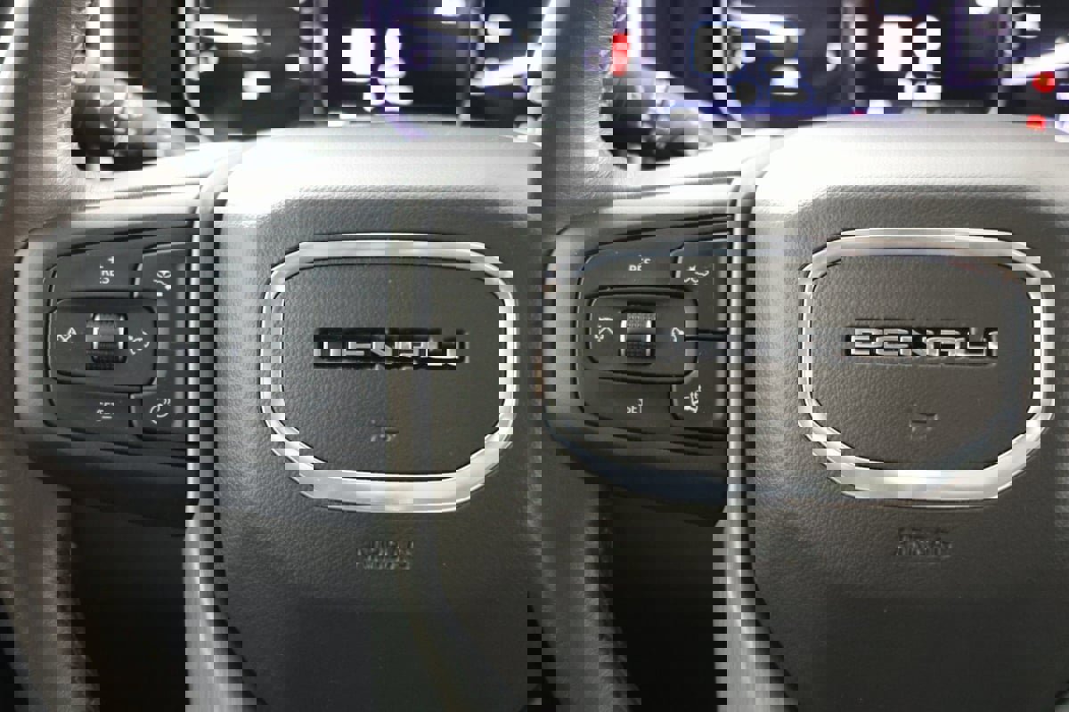 Used 2022 GMC Sierra 3500 Denali image 26