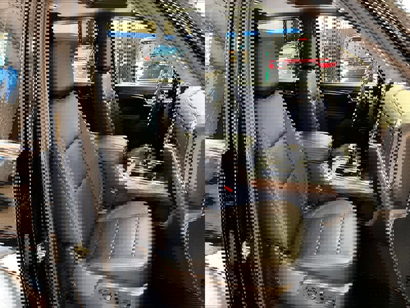 Used 2023 Chevrolet Silverado 1500 LTZ w/ LTZ Convenience Package II image 11