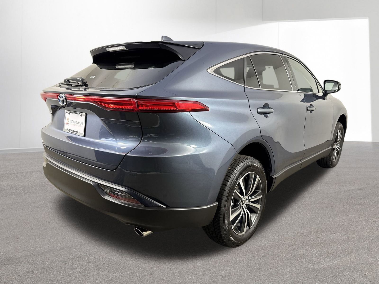 Used 2024 Toyota Venza LE image 34