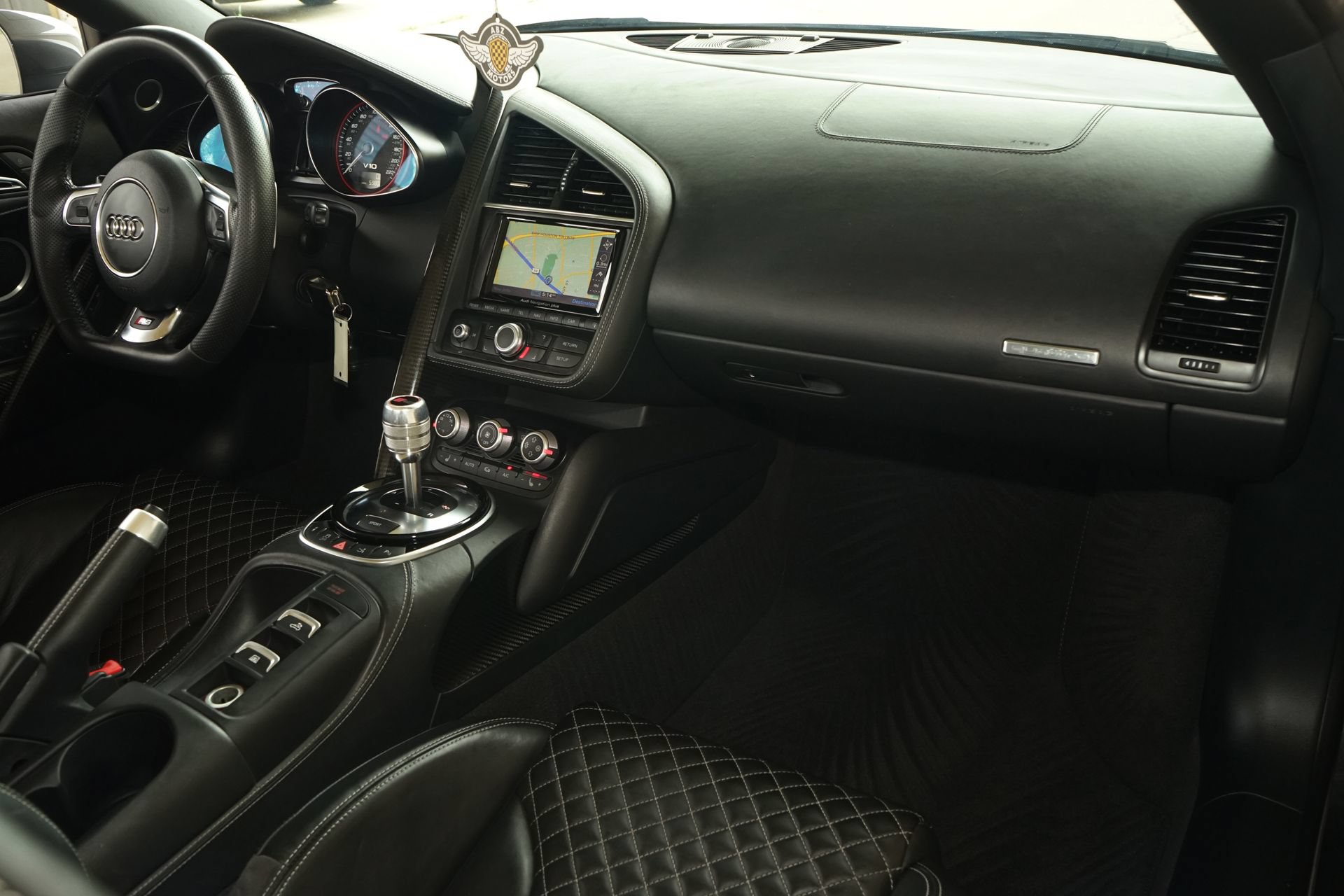 Used 2014 Audi R8 V10 AWD/4WD image 12
