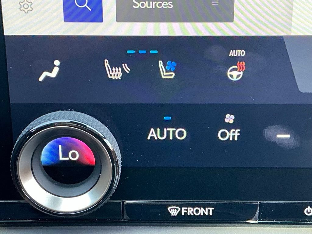 Certified 2024 Lexus RZ 300e Premium w/ Accessory Package (Z1) FWD image 25