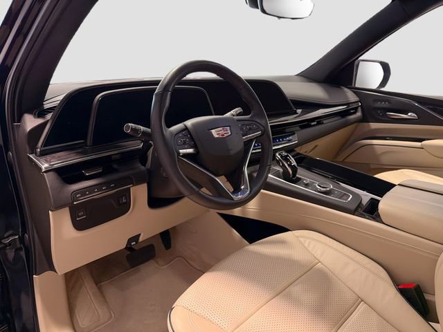 Certified 2021 Cadillac Escalade Premium Luxury w/ LPO, Illumination Package image 8