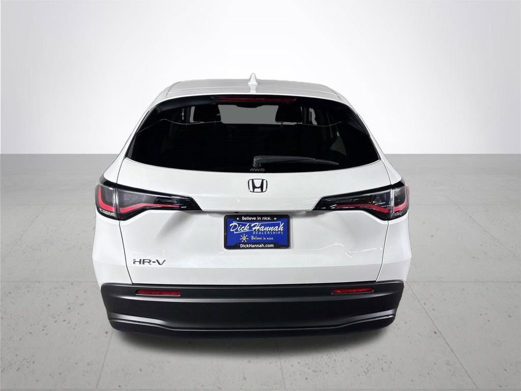New 2026 Honda HR-V LX image 7