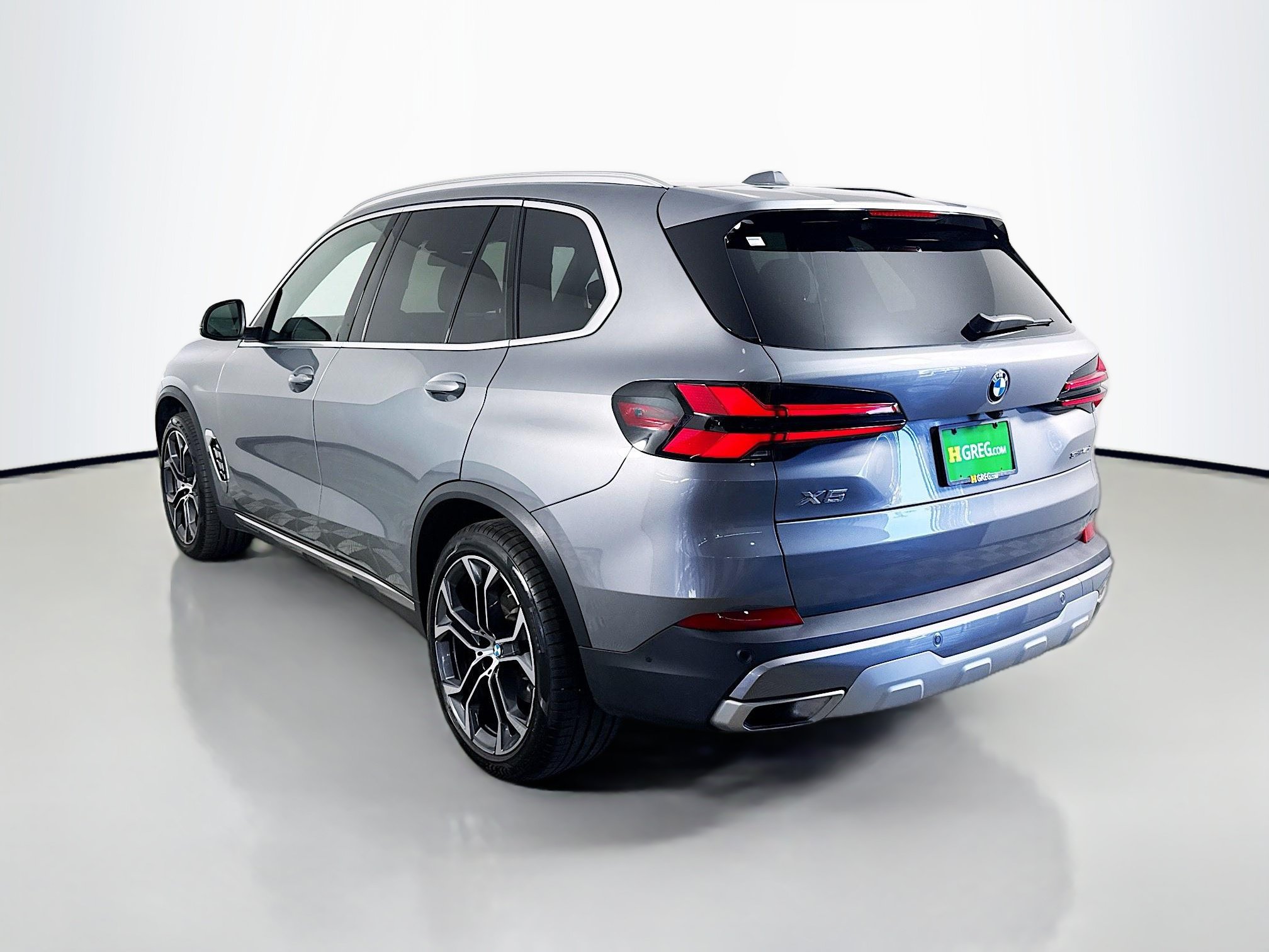 Used 2024 BMW X5 sDrive40i RWD image 7