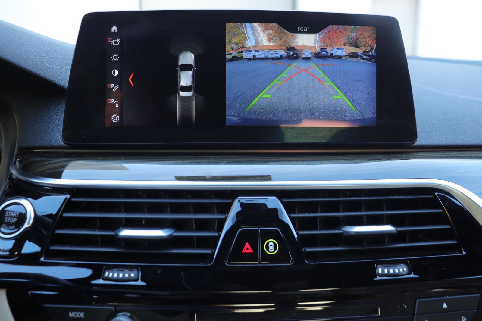 Used 2018 BMW 530i w/ Premium Package image 28