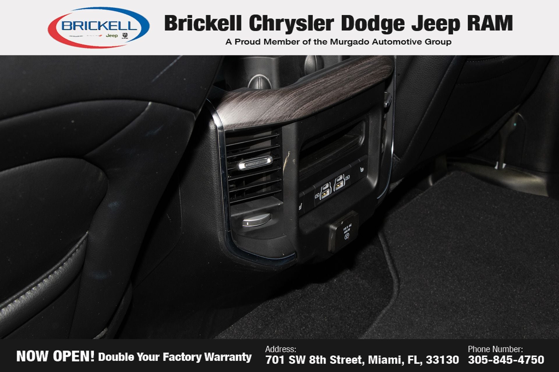 Used 2025 RAM 1500 Laramie AWD/4WD image 18